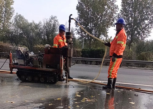 华宁高速公路下沉注浆加固