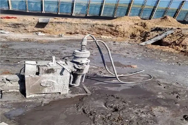 华宁水泡基础注浆加固